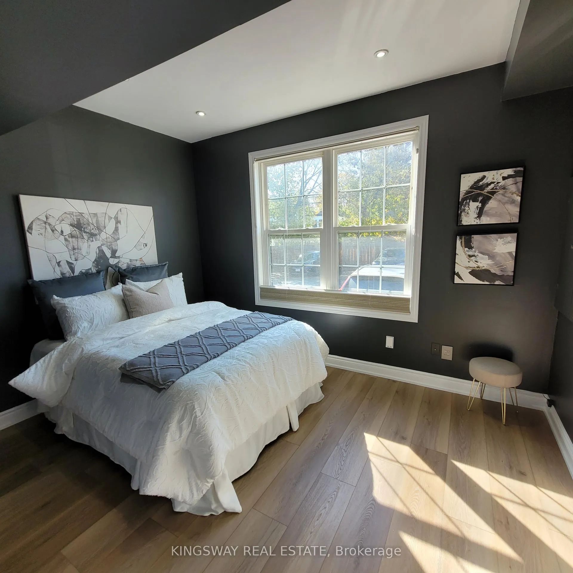 Photo 29 of 74B Coxwell Avenue, Toronto, Greenwood-Coxwell — HOMEH