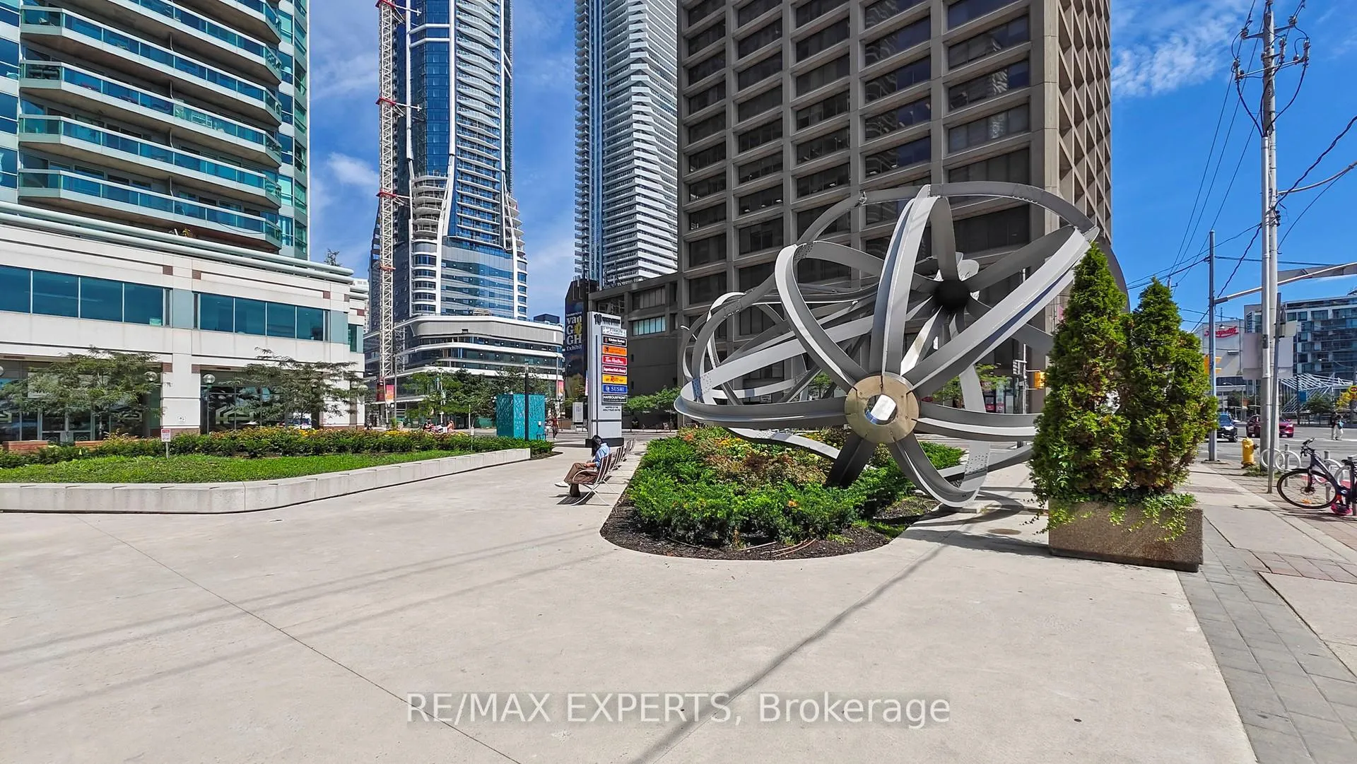 Photo 2 of Unit 1203, 10 Queens Quay W, Toronto, Waterfront Communities — HOMEH