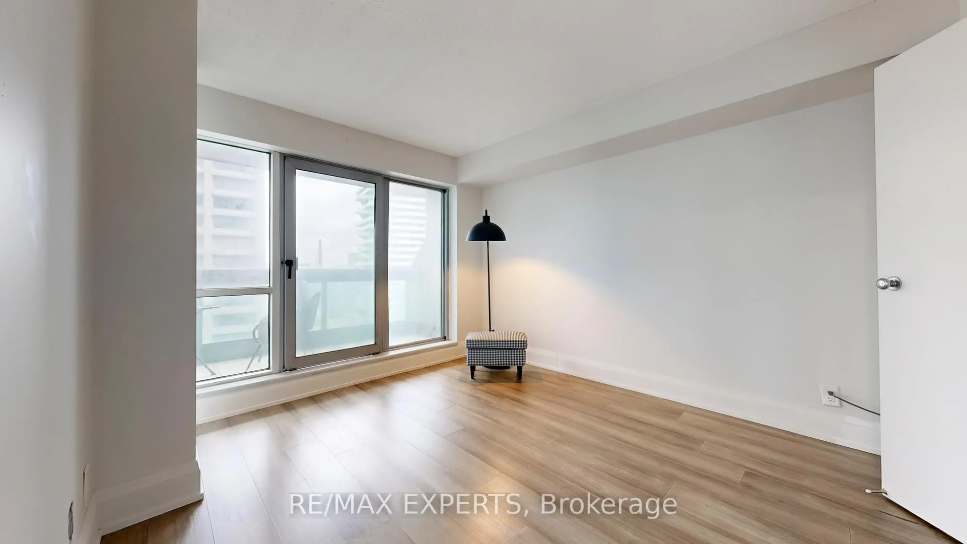 Photo 22 of Unit 1203, 10 Queens Quay W, Toronto, Waterfront Communities — HOMEH