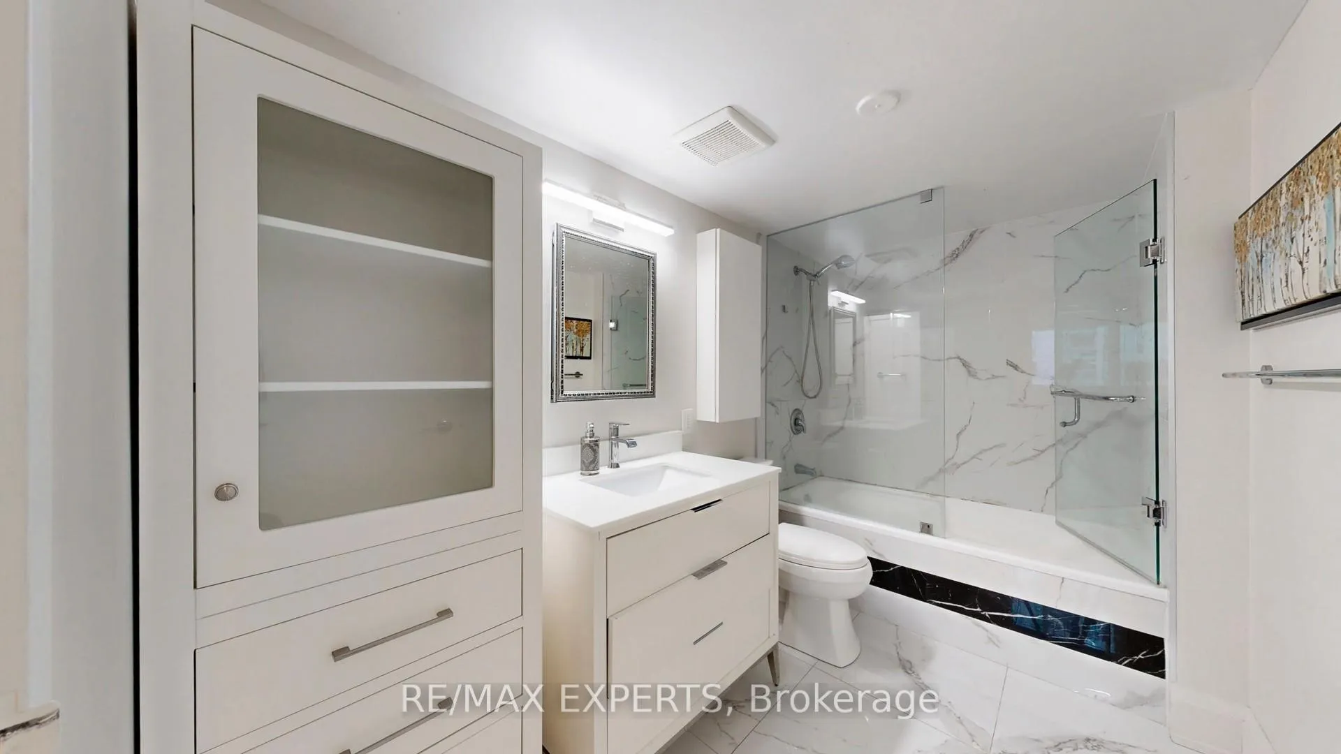 Photo 27 of Unit 1203, 10 Queens Quay W, Toronto, Waterfront Communities — HOMEH