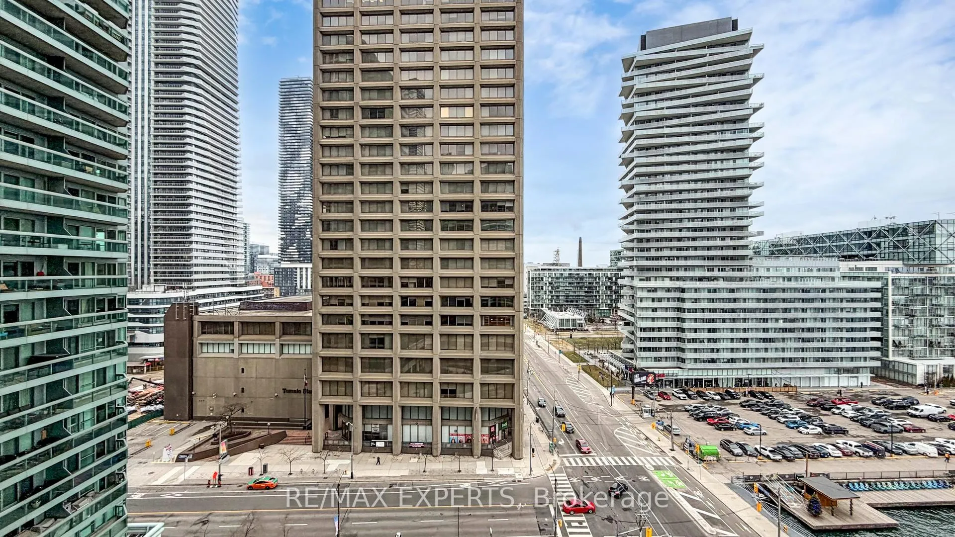 Photo 33 of Unit 1203, 10 Queens Quay W, Toronto, Waterfront Communities — HOMEH