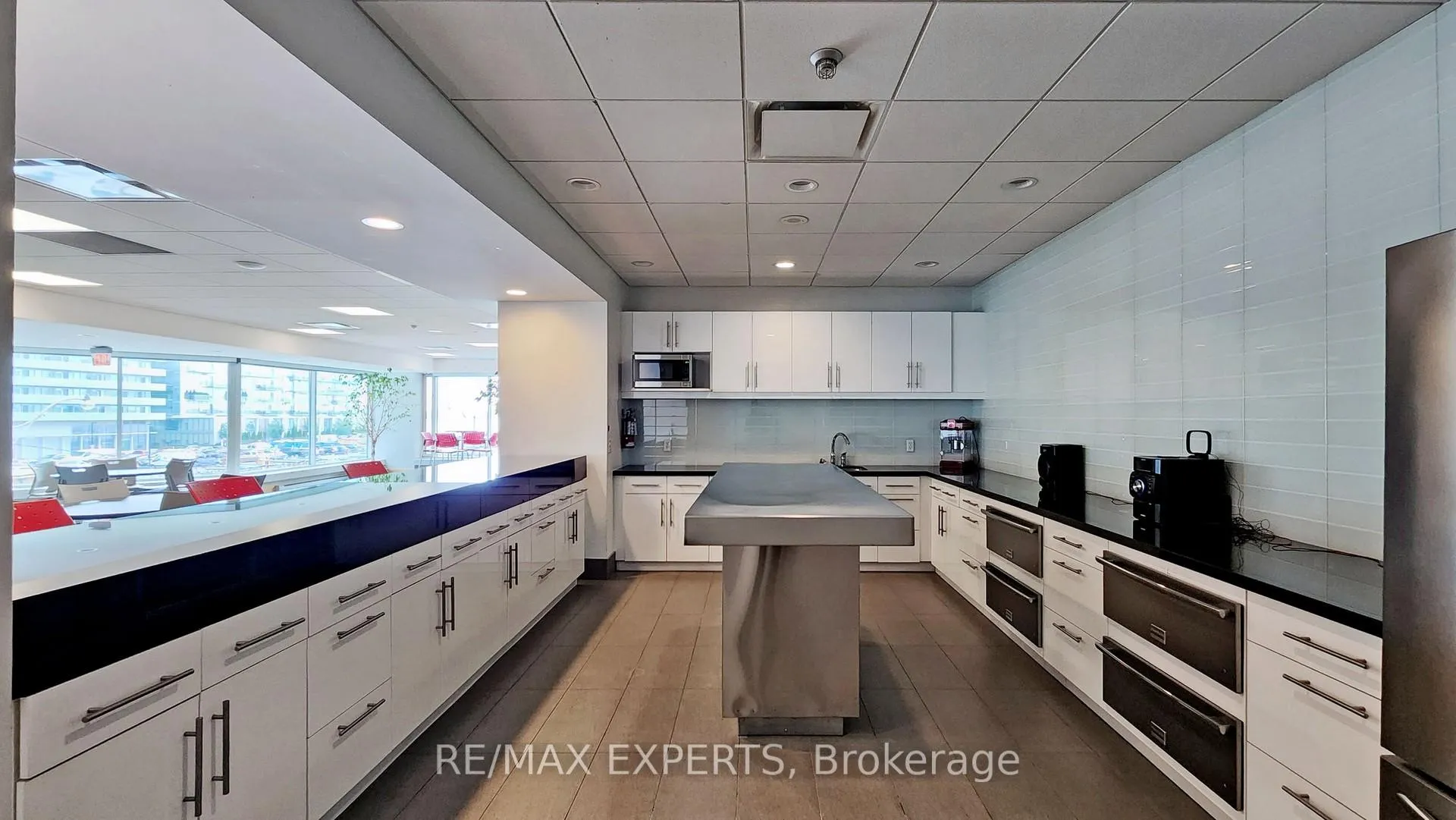 Photo 48 of Unit 1203, 10 Queens Quay W, Toronto, Waterfront Communities — HOMEH