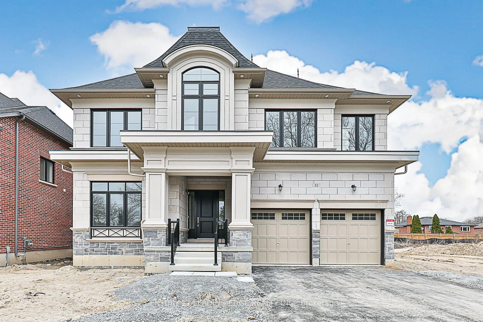 Photo 1 of 32 William Heath Court, Aurora, Aurora Highlands — HOMEH