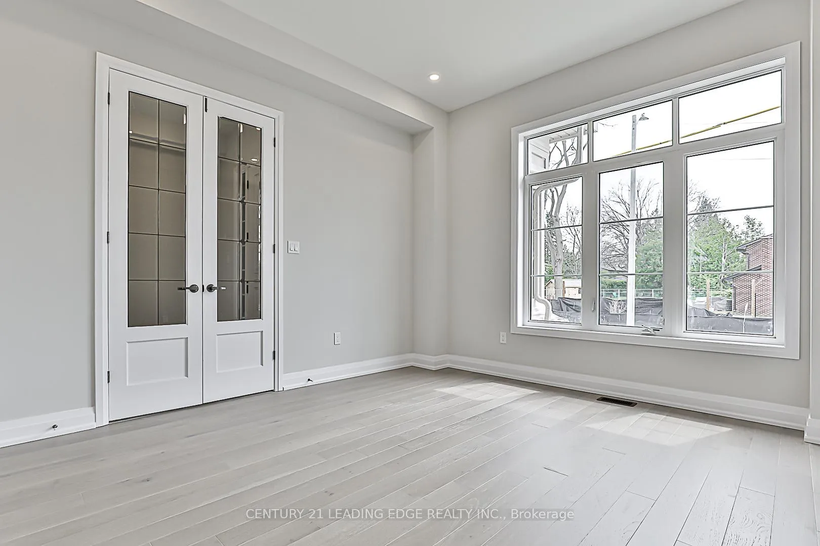 Photo 3 of 32 William Heath Court, Aurora, Aurora Highlands — HOMEH