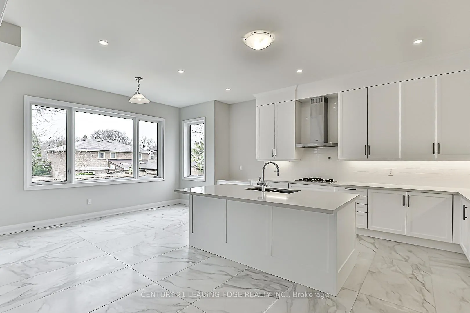 Photo 18 of 32 William Heath Court, Aurora, Aurora Highlands — HOMEH