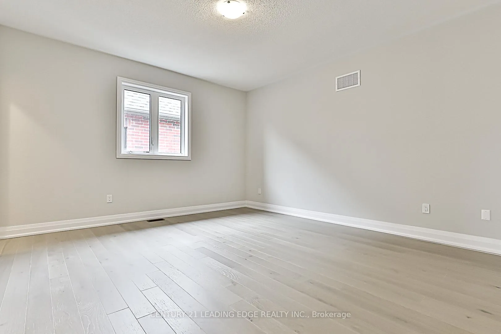 Photo 31 of 32 William Heath Court, Aurora, Aurora Highlands — HOMEH