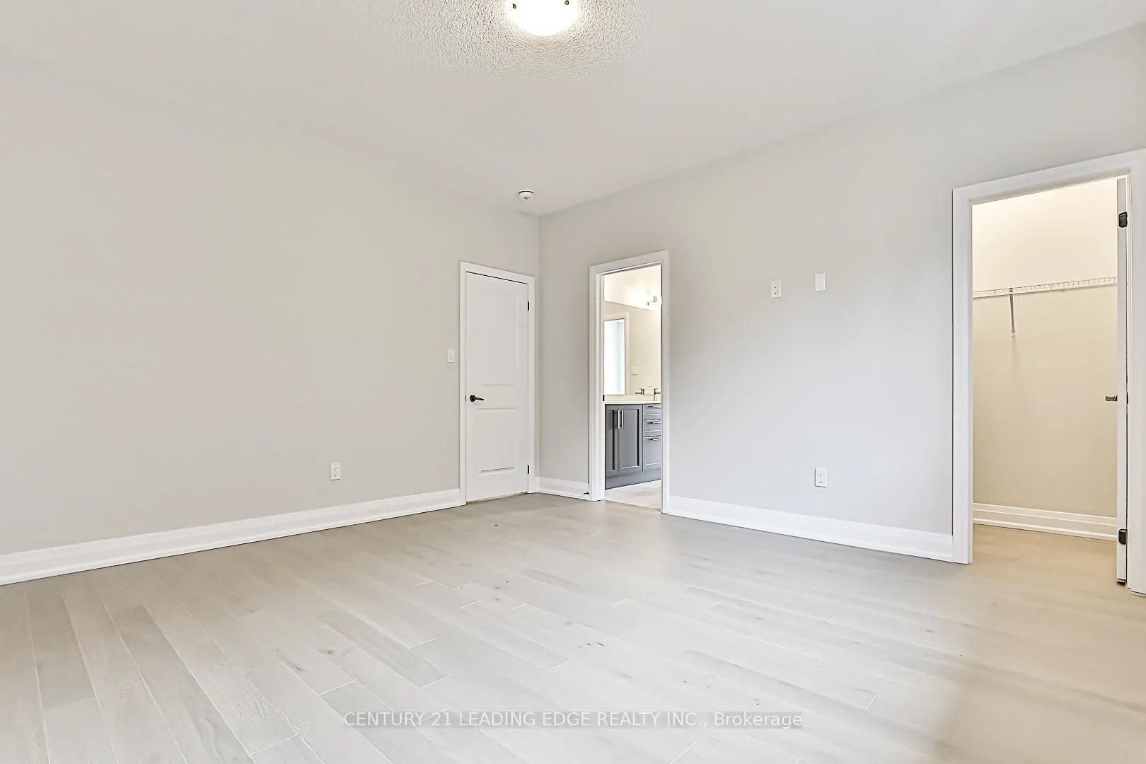Photo 33 of 32 William Heath Court, Aurora, Aurora Highlands — HOMEH