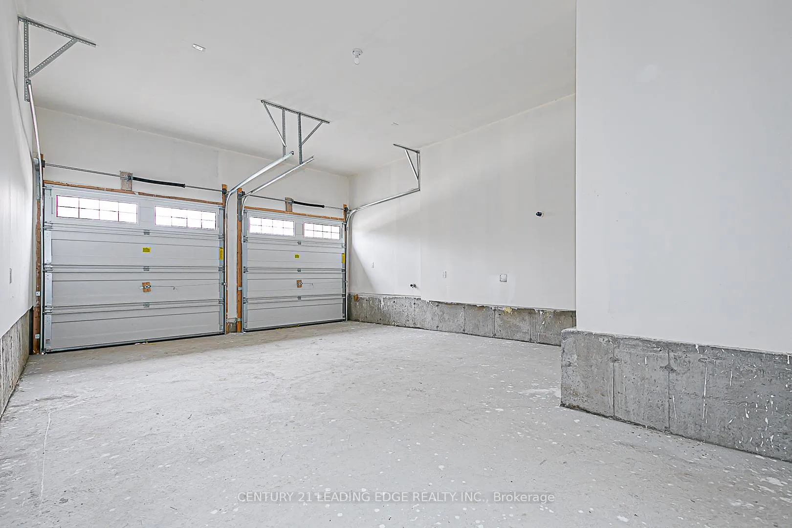 Photo 39 of 32 William Heath Court, Aurora, Aurora Highlands — HOMEH