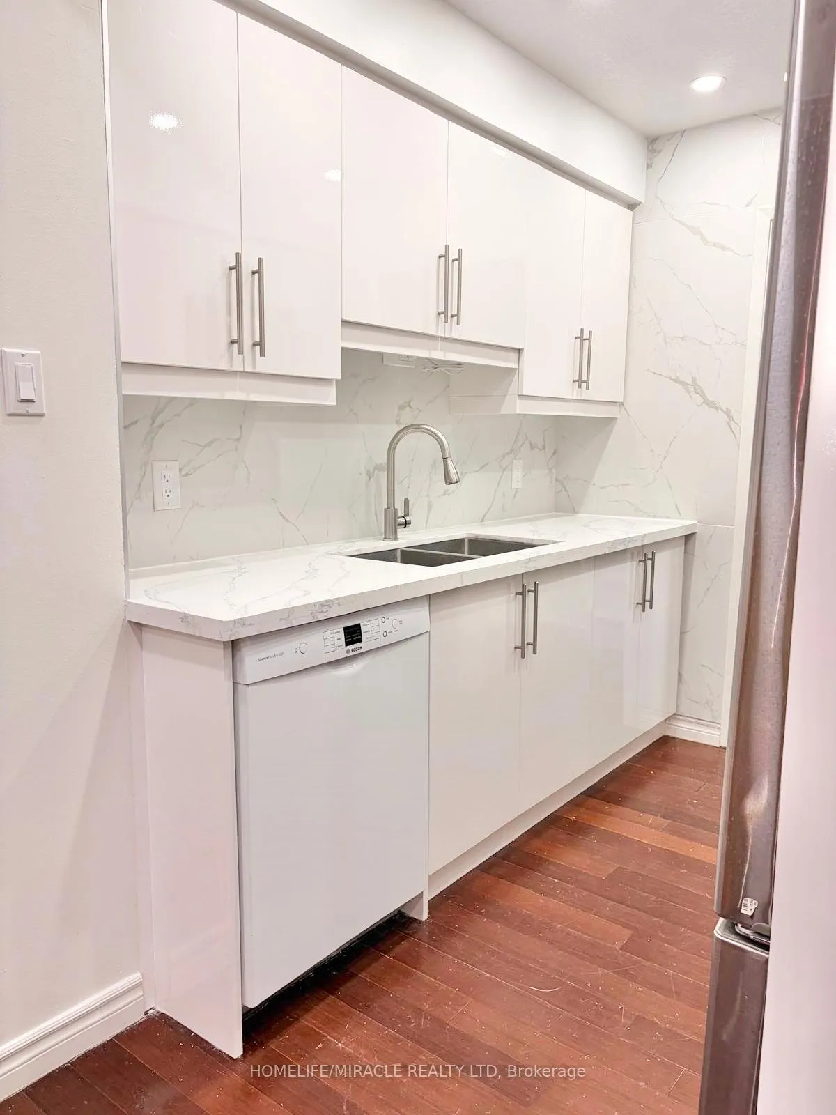 Photo 5 of Unit 2, 433 Keats Way, Waterloo — HOMEH