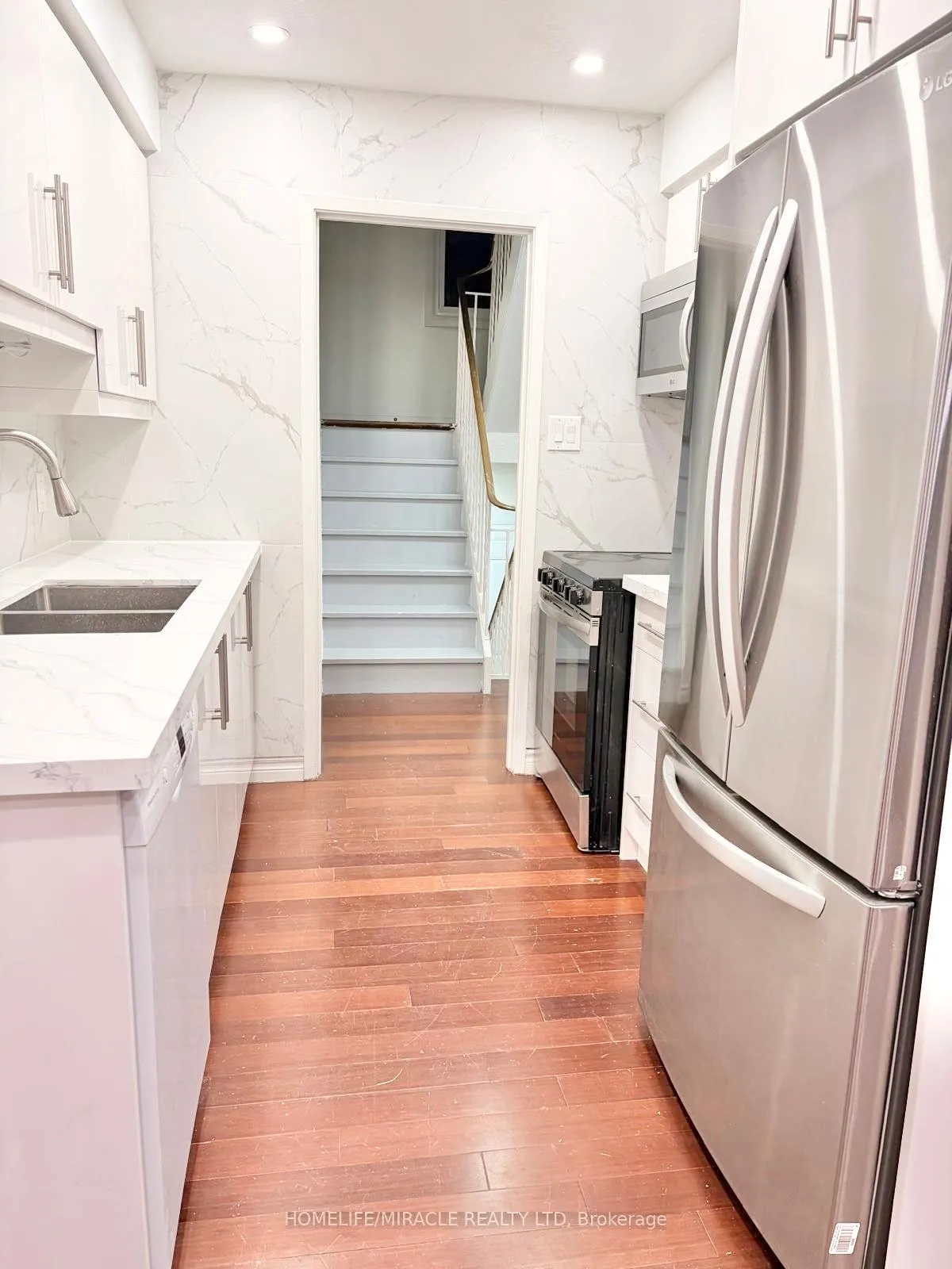 Photo 6 of Unit 2, 433 Keats Way, Waterloo — HOMEH