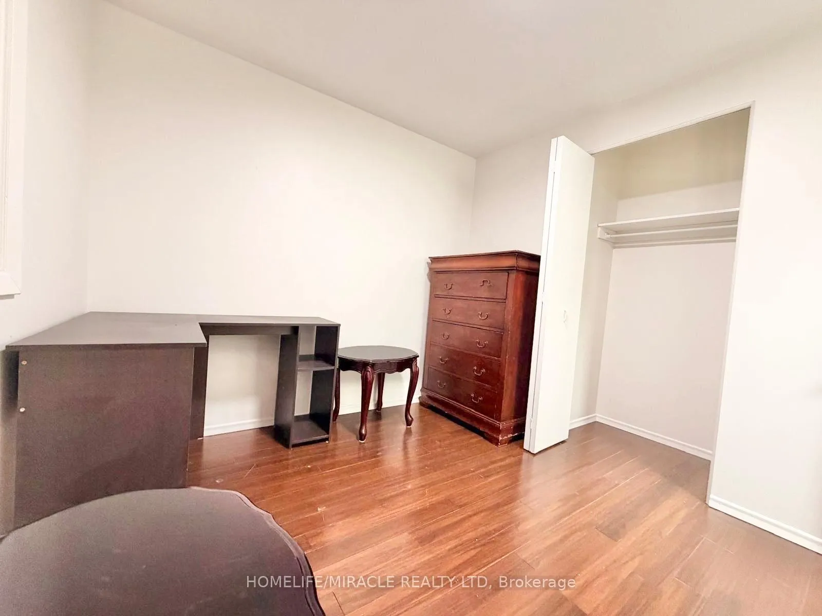 Photo 10 of Unit 2, 433 Keats Way, Waterloo — HOMEH