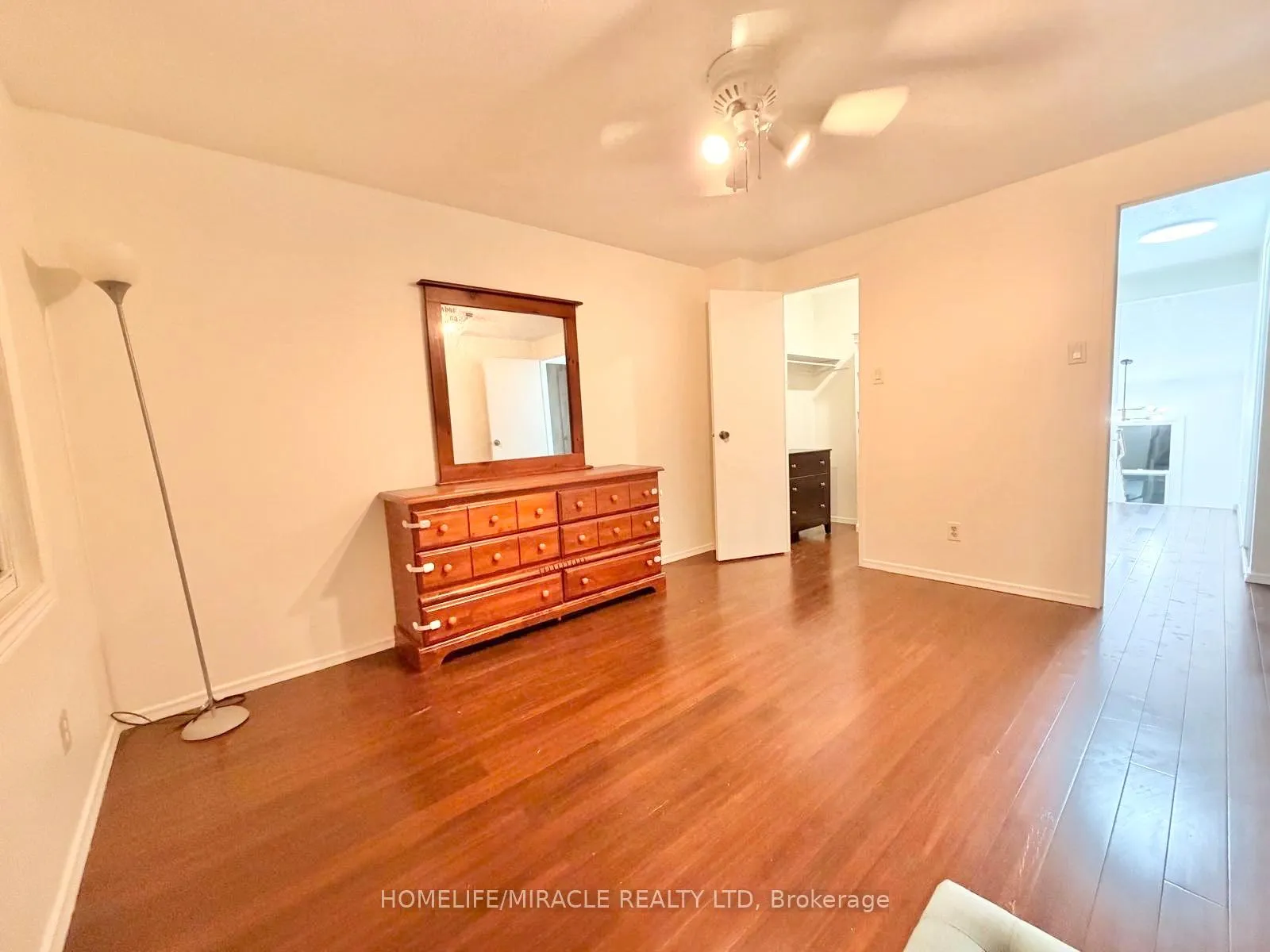 Photo 13 of Unit 2, 433 Keats Way, Waterloo — HOMEH
