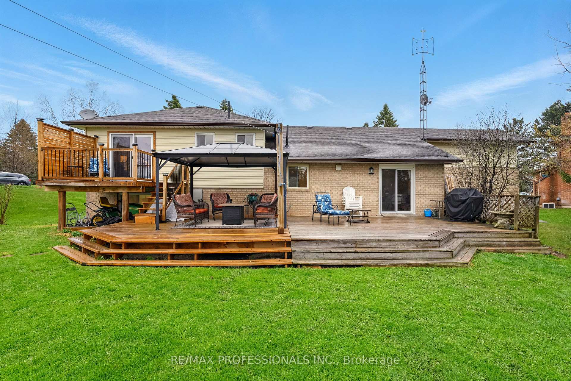 Photo 33 of 9 Sandalwood Drive, Erin, Rural Erin — HOMEH