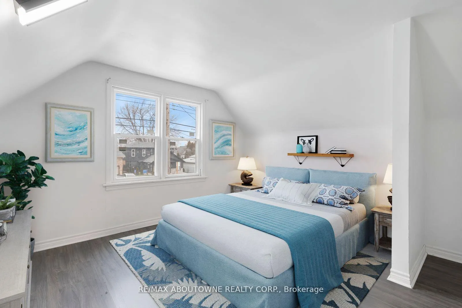 Photo 9 of Unit Upper, 559 Upper Sherman Avenue, Hamilton, Eastmount — HOMEH