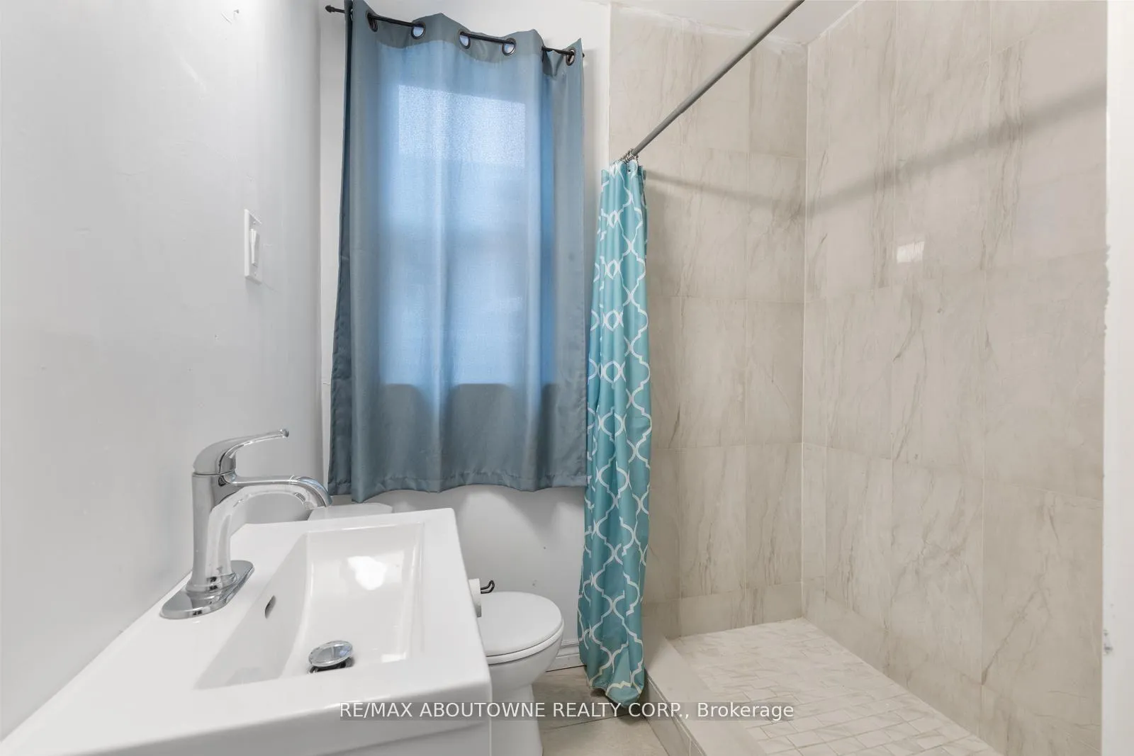 Photo 13 of Unit Upper, 559 Upper Sherman Avenue, Hamilton, Eastmount — HOMEH