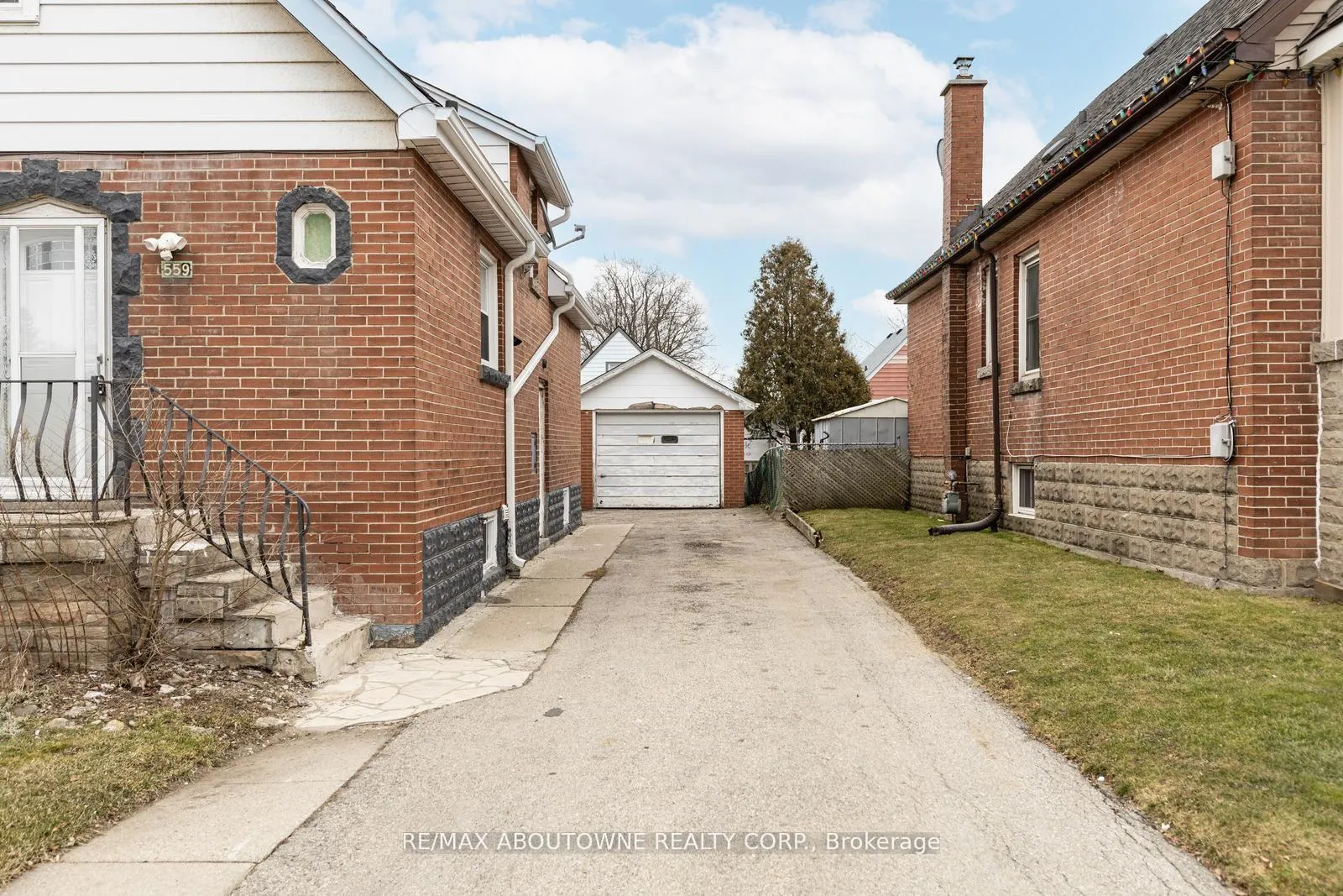 Photo 18 of Unit Upper, 559 Upper Sherman Avenue, Hamilton, Eastmount — HOMEH