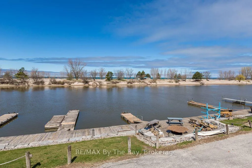 Photo 19 of Unit 7, 216 River Road E, Wasaga Beach — HOMEH