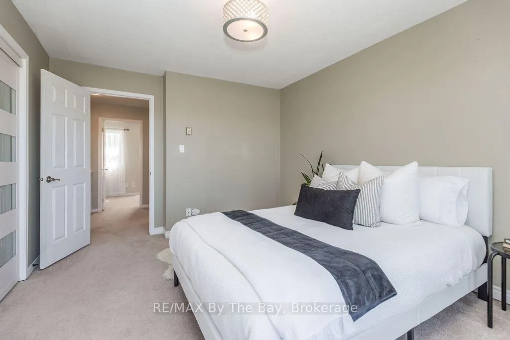 Photo 24 of Unit 7, 216 River Road E, Wasaga Beach — HOMEH