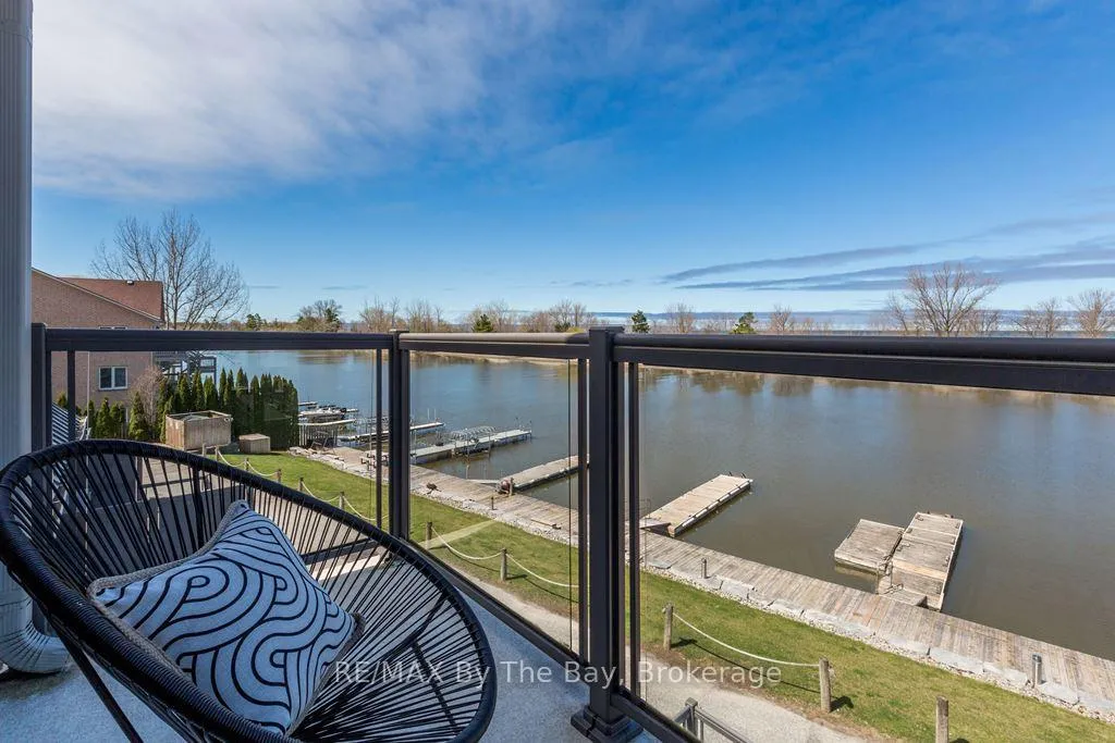 Photo 26 of Unit 7, 216 River Road E, Wasaga Beach — HOMEH