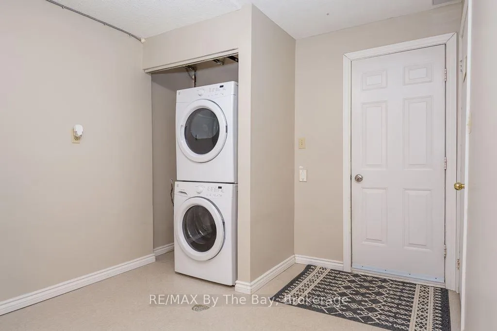 Photo 36 of Unit 7, 216 River Road E, Wasaga Beach — HOMEH