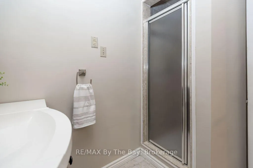 Photo 38 of Unit 7, 216 River Road E, Wasaga Beach — HOMEH