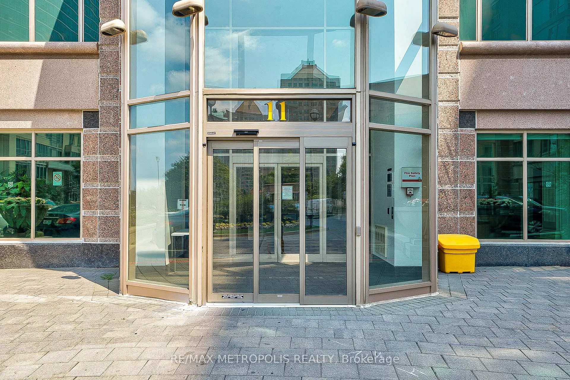 Front of Unit PH109, 11 Lee Centre Drive