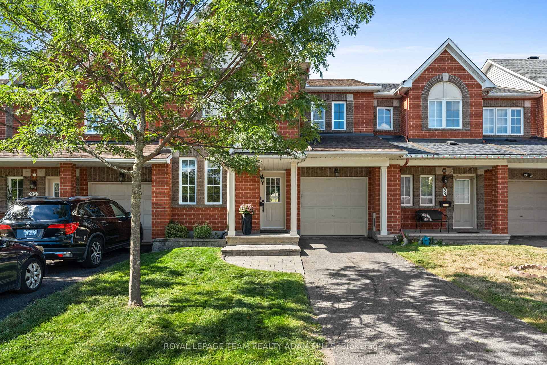 Photo 2 of 90 Hathaway Drive, Ottawa, Barrhaven East — HOMEH