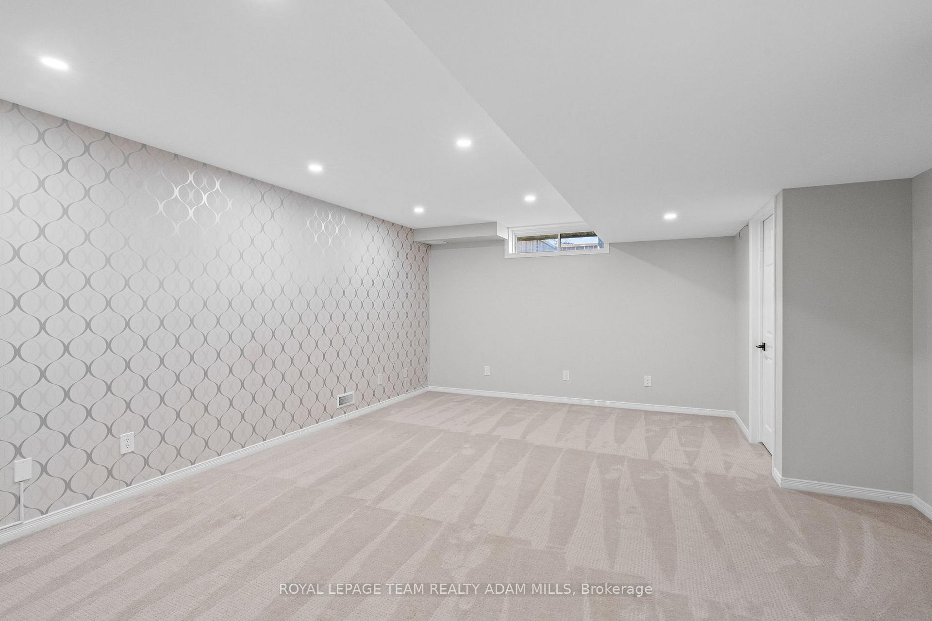 Photo 35 of 90 Hathaway Drive, Ottawa, Barrhaven East — HOMEH