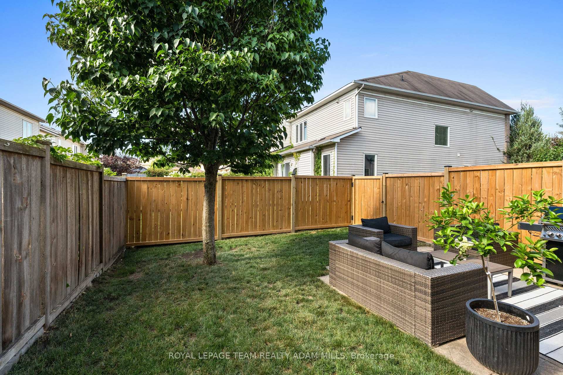 Photo 39 of 90 Hathaway Drive, Ottawa, Barrhaven East — HOMEH