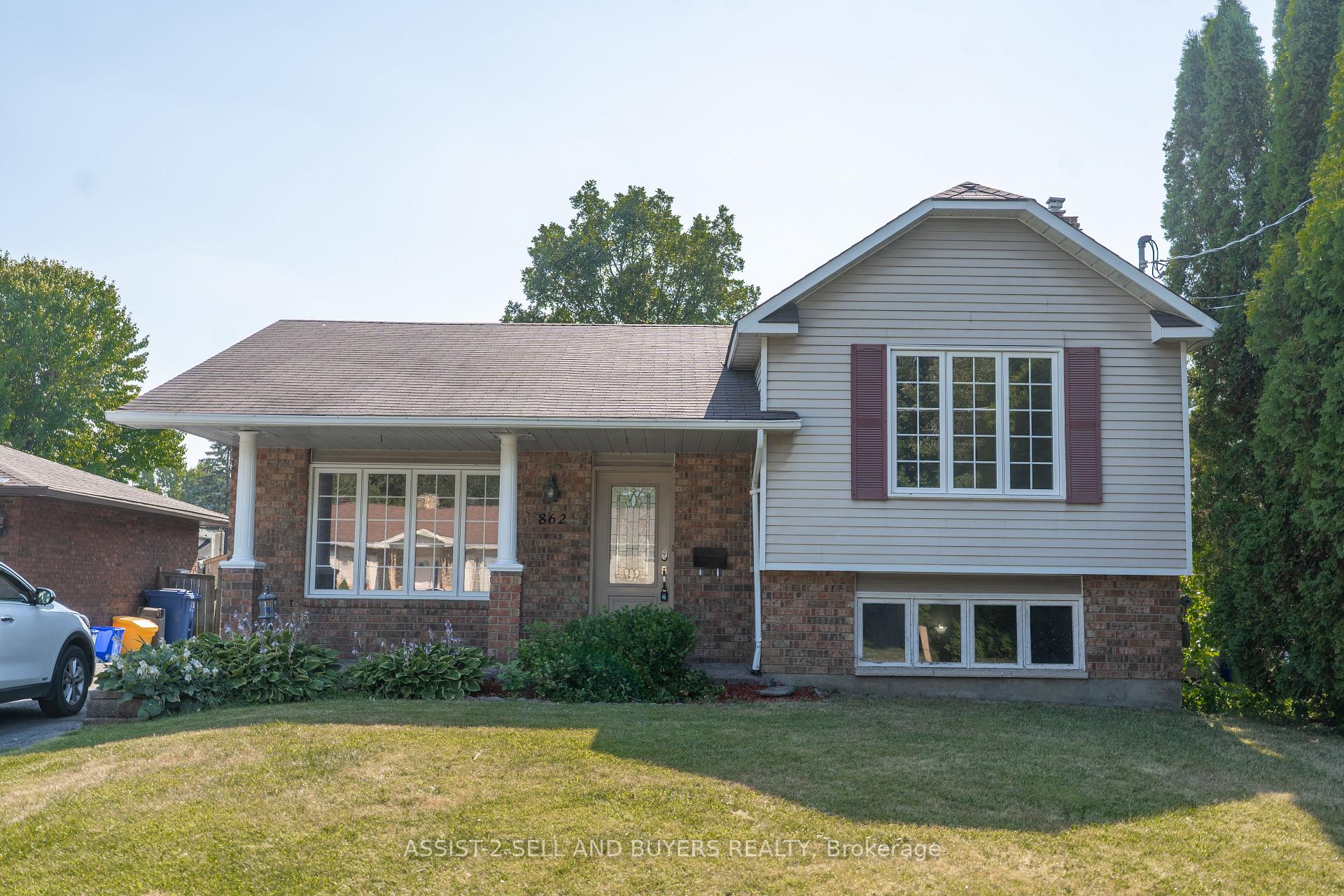 Photo 1 of 862 Dundee Avenue, Cornwall — HOMEH