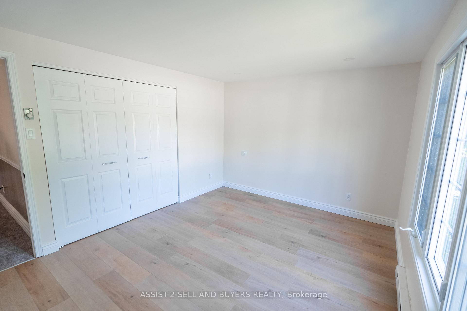 Photo 12 of 862 Dundee Avenue, Cornwall — HOMEH