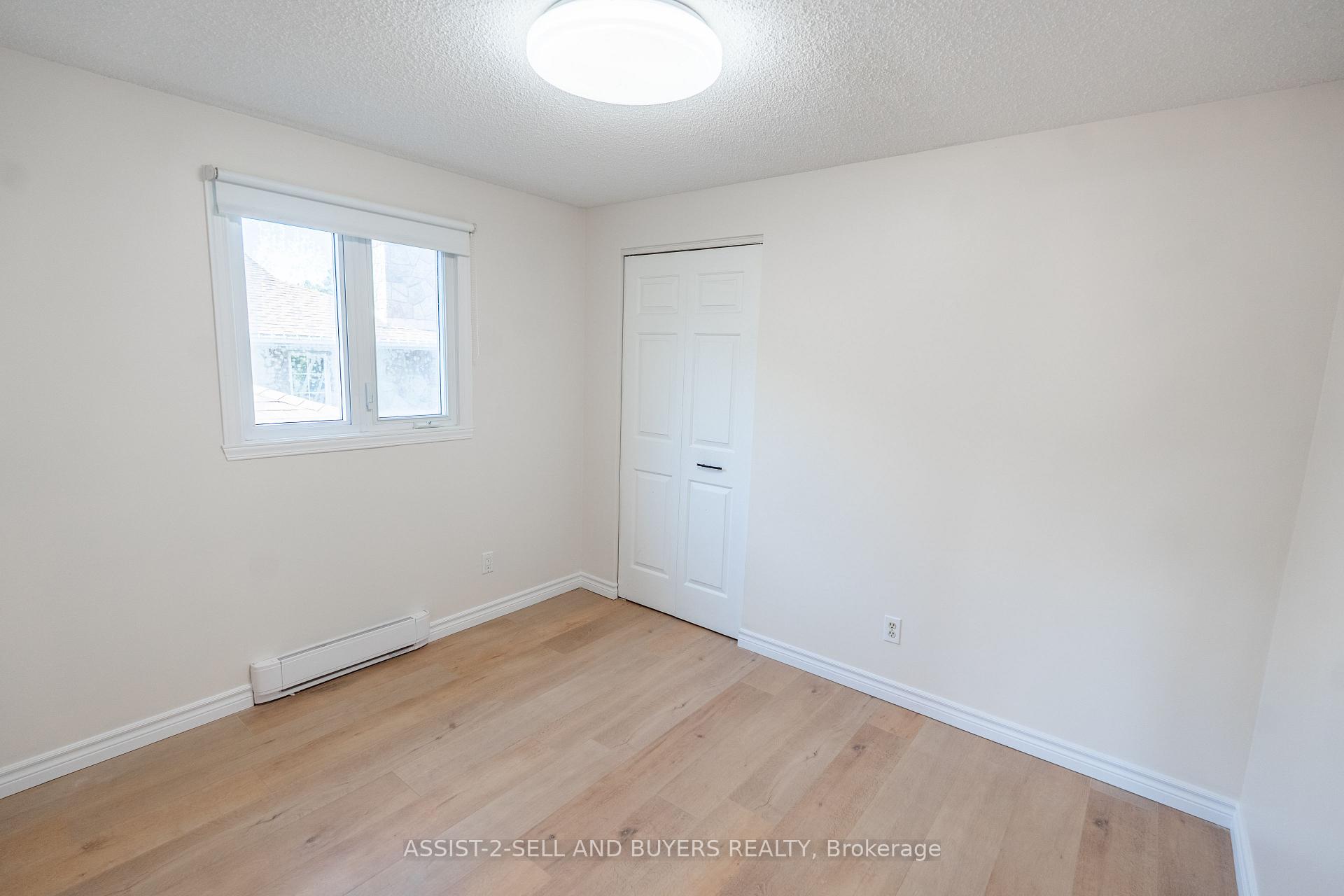 Photo 17 of 862 Dundee Avenue, Cornwall — HOMEH