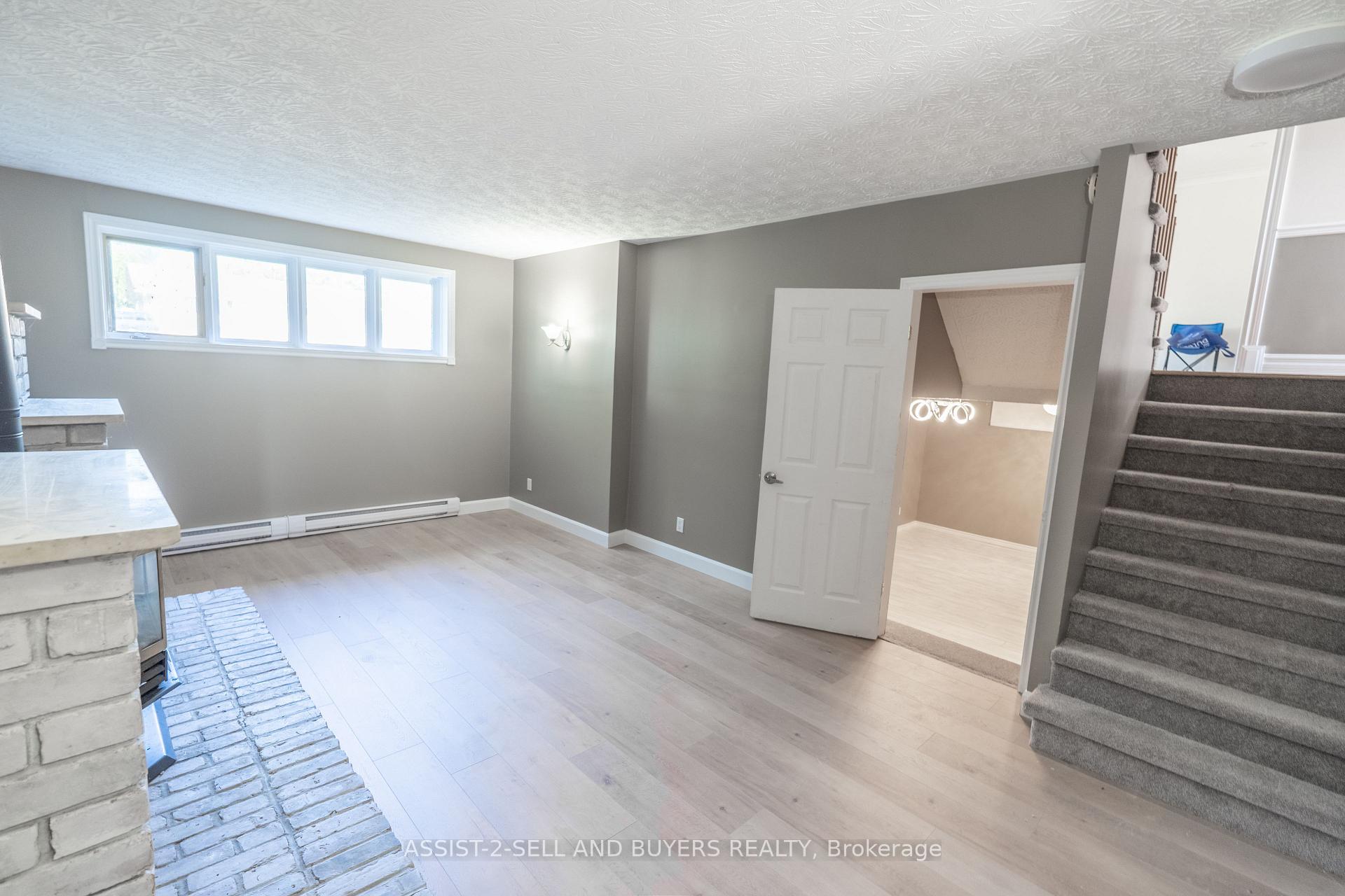 Photo 21 of 862 Dundee Avenue, Cornwall — HOMEH