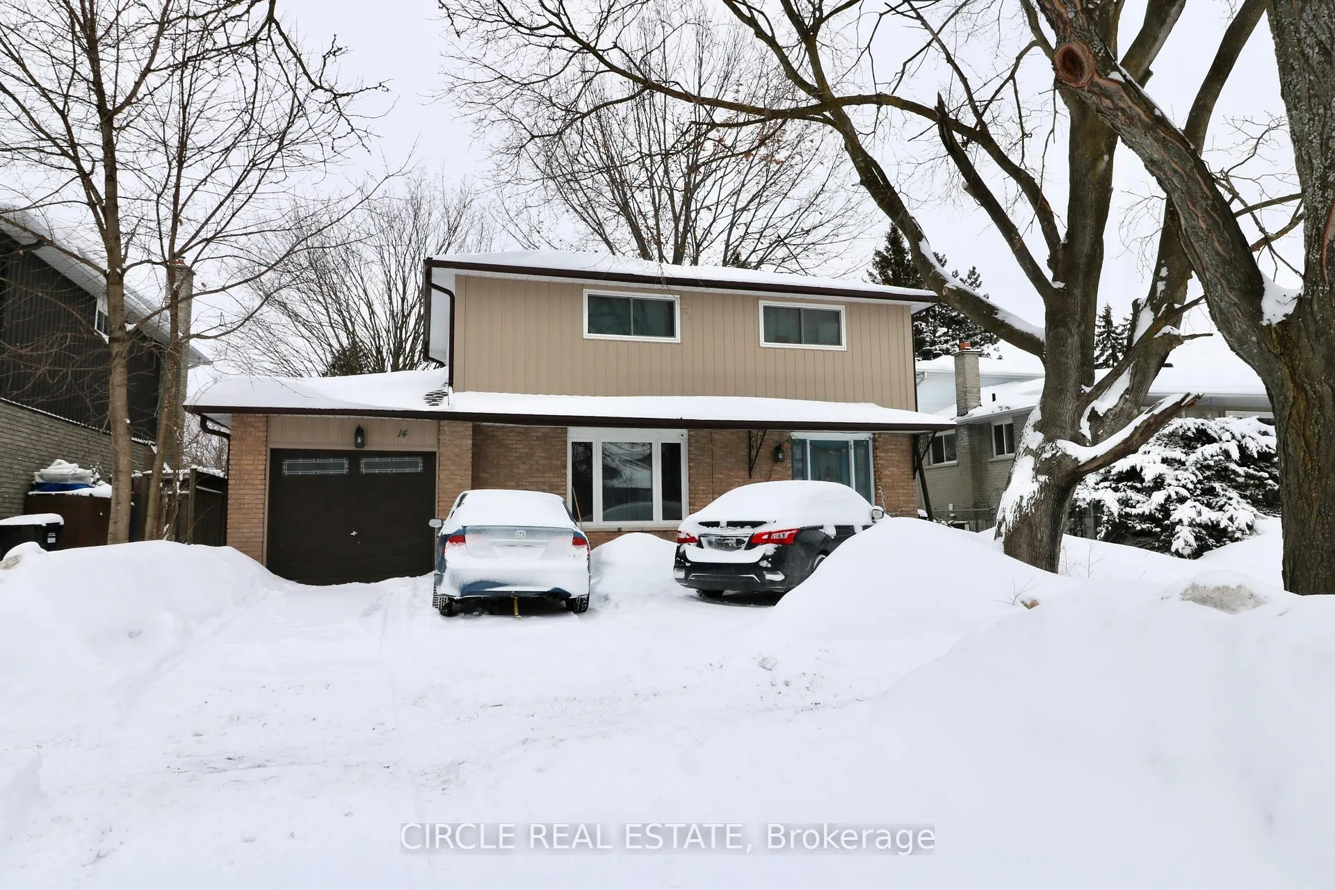 Photo 1 of 14 College Crescent, Barrie, Grove East — HOMEH