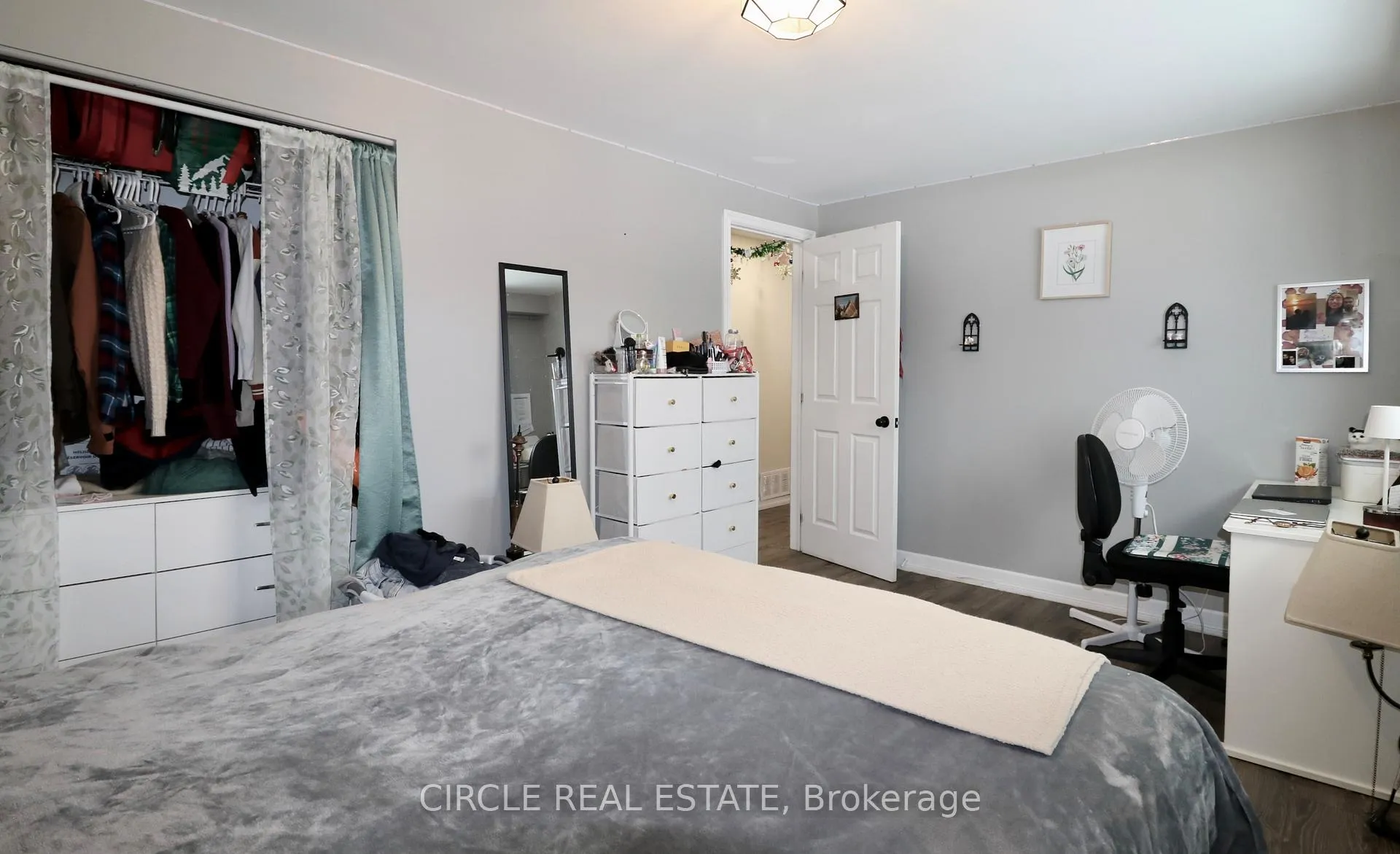 Photo 17 of 14 College Crescent, Barrie, Grove East — HOMEH