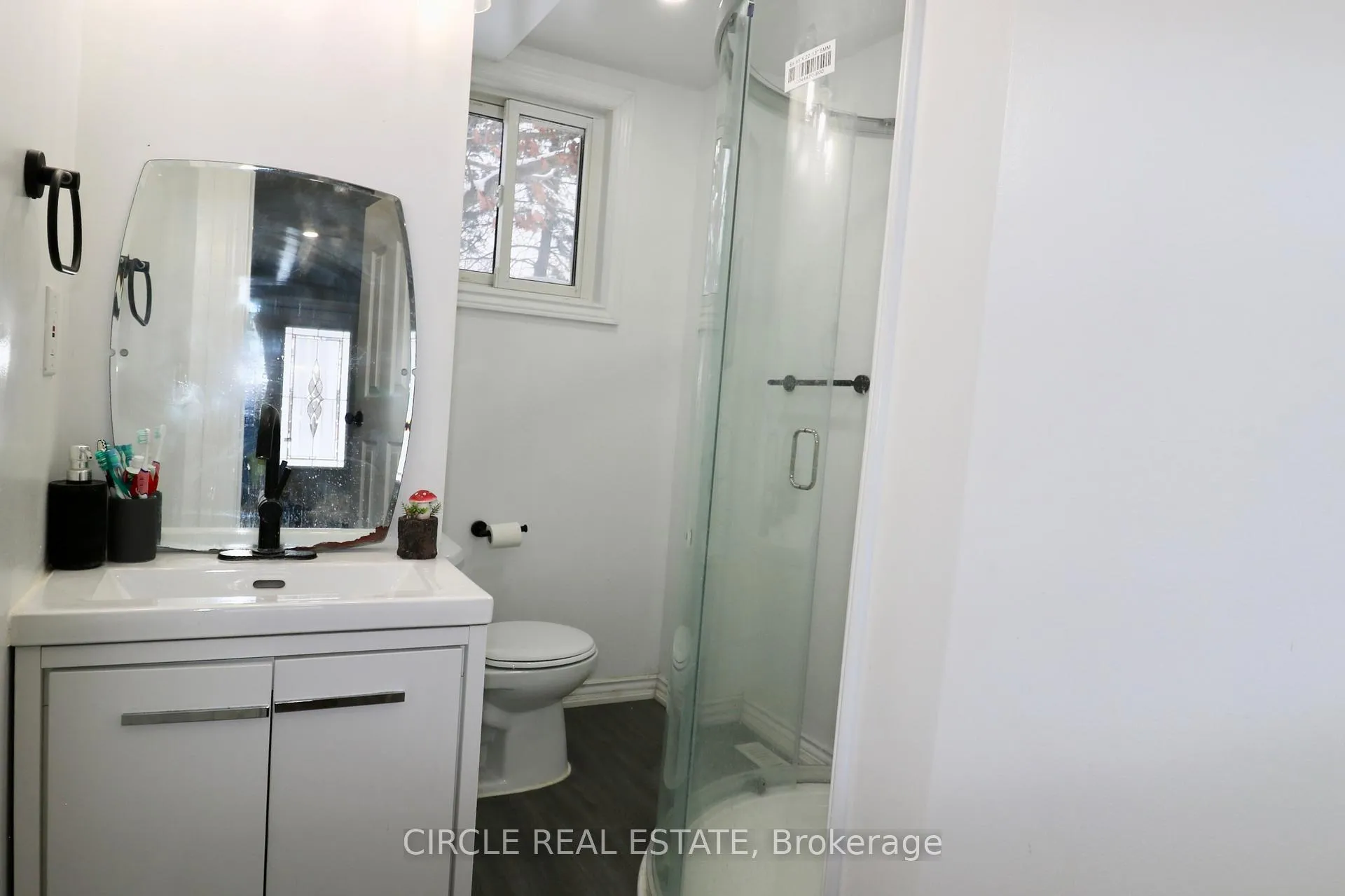 Photo 20 of 14 College Crescent, Barrie, Grove East — HOMEH