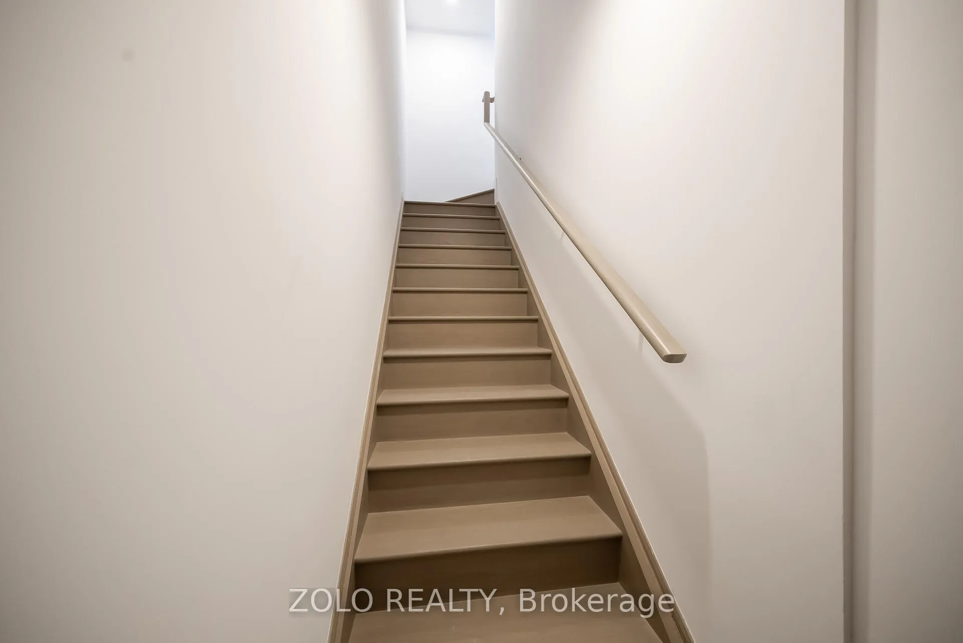 Photo 5 of Unit unit#2, 3175 Denison Street, Markham, Middlefield — HOMEH