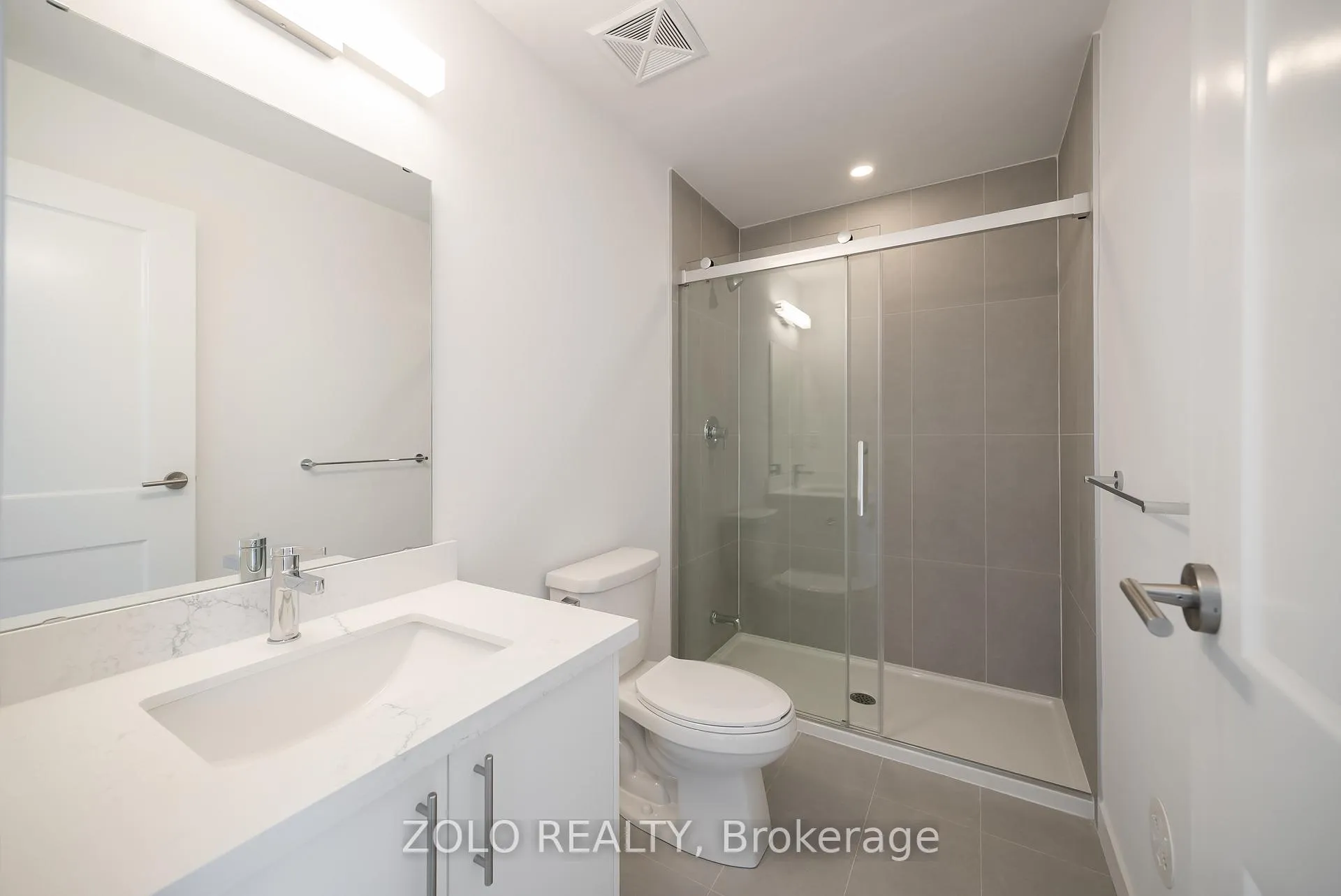 Photo 23 of Unit unit#2, 3175 Denison Street, Markham, Middlefield — HOMEH