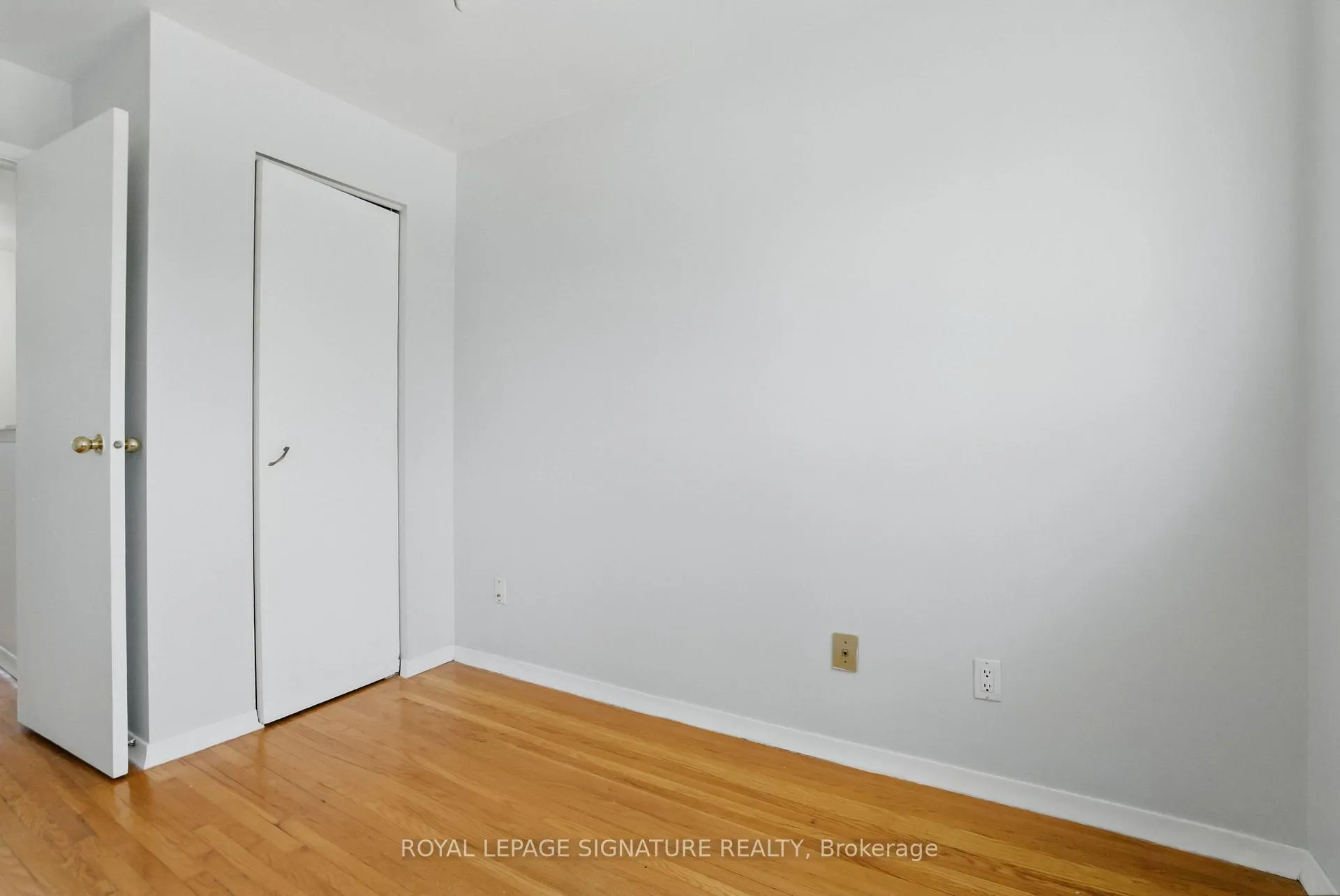 Photo 17 of 237 Barkley Crescent, Oshawa, Vanier — HOMEH