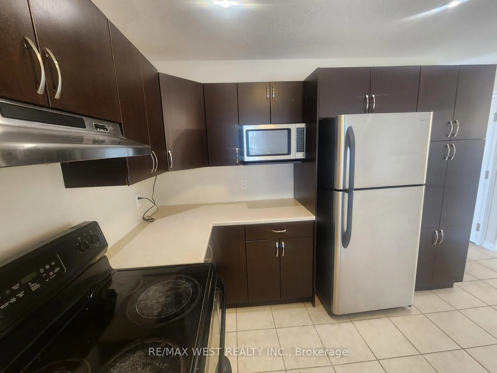 Photo 15 of 213 King Street S, New Tecumseth, Alliston — HOMEH