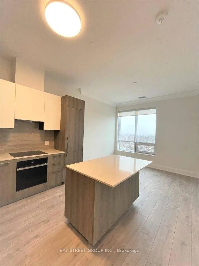 Photo 10 of Unit Ph07, 38 Water Walk Drive, Markham, Unionville — HOMEH