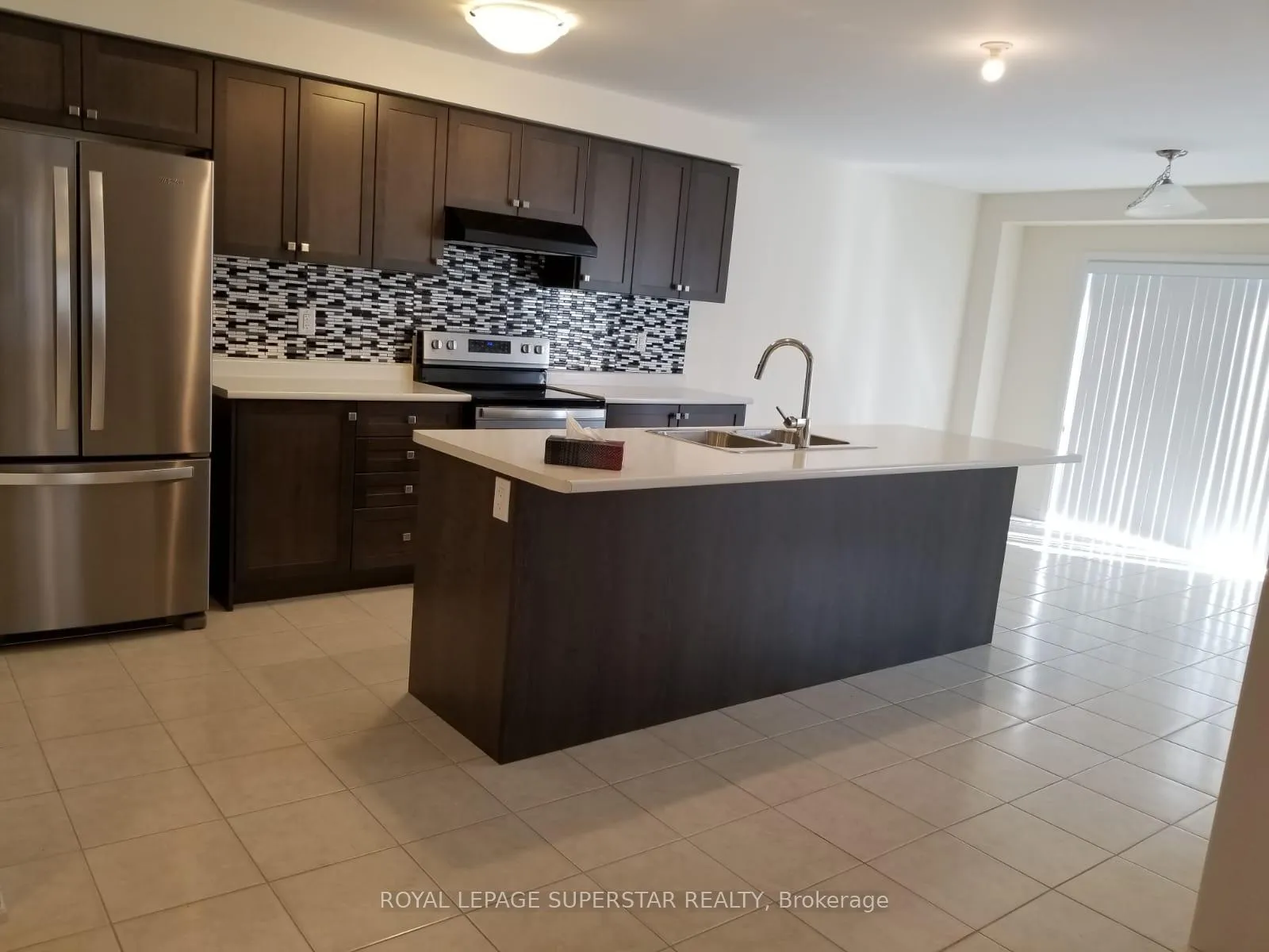 Photo 2 of 23 Cloy Drive, Thorold, Hurricane/Merrittville — HOMEH