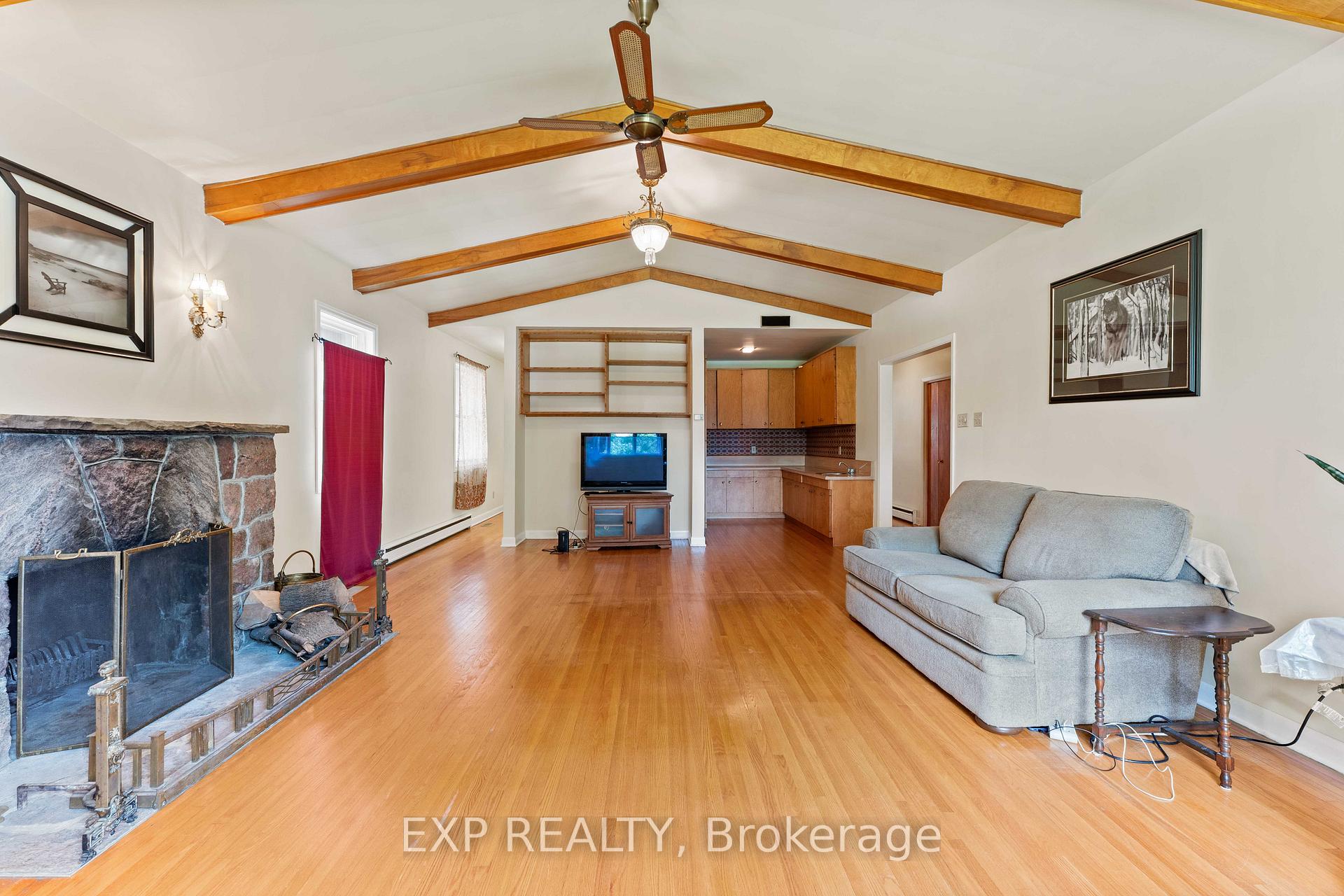 Photo 25 of 395 Brown Street, Gravenhurst, Muskoka (S) — HOMEH