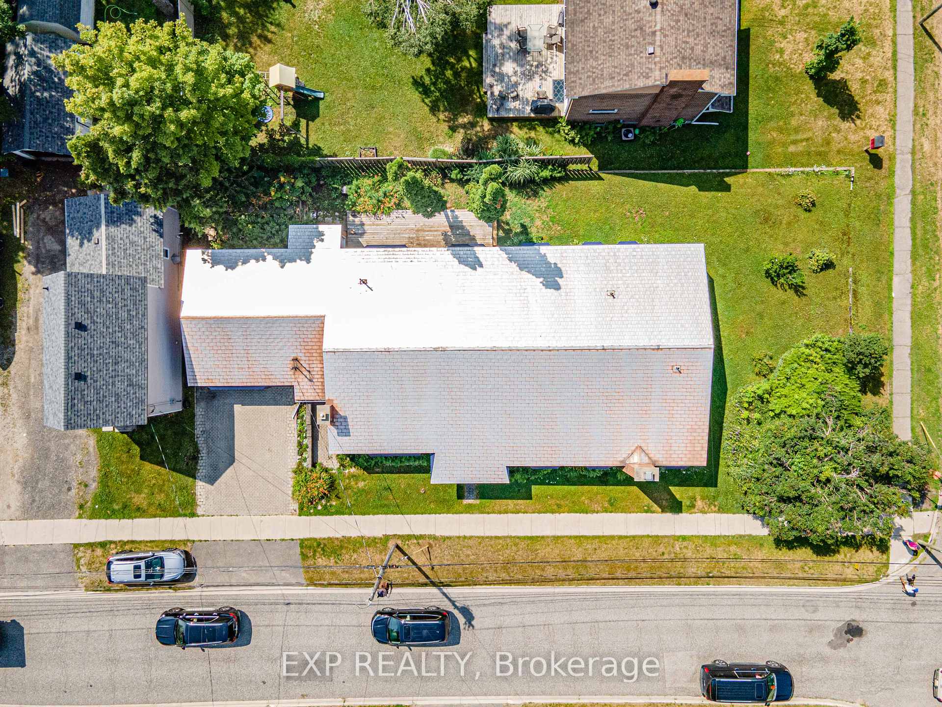 Photo 35 of 395 Brown Street, Gravenhurst, Muskoka (S) — HOMEH