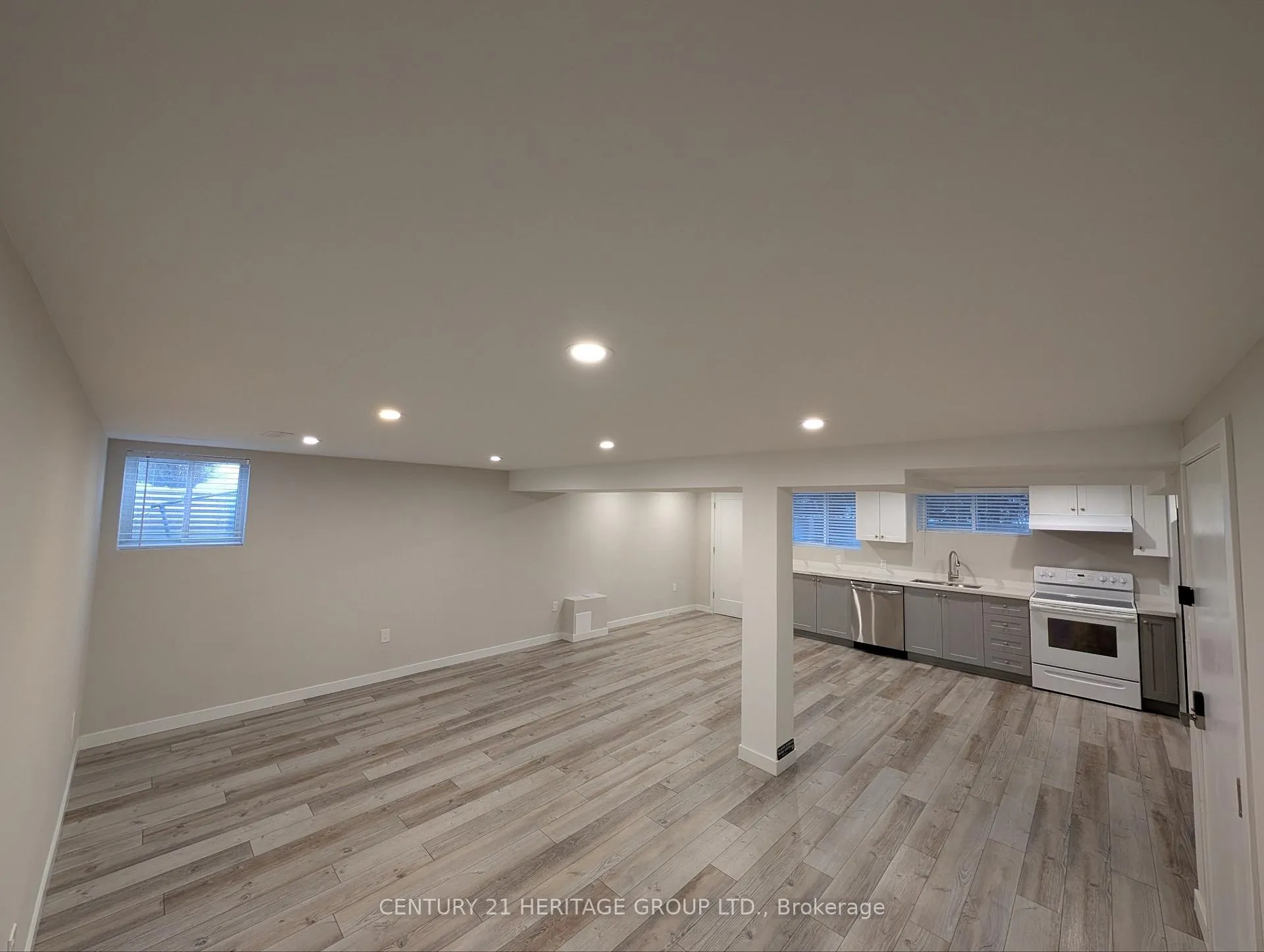 Photo 7 of Unit A, 971 Vistula Drive, Pickering, West Shore — HOMEH