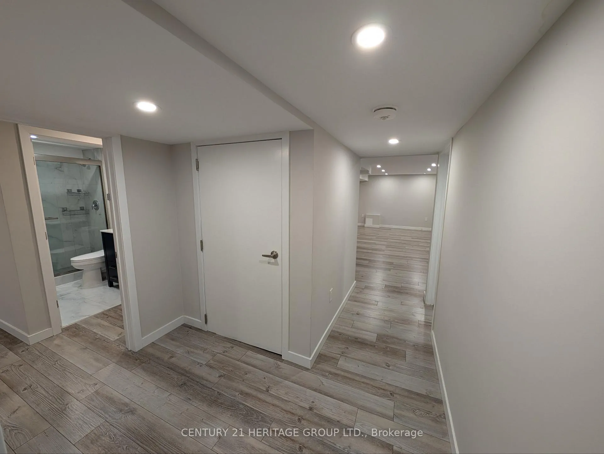 Photo 9 of Unit A, 971 Vistula Drive, Pickering, West Shore — HOMEH