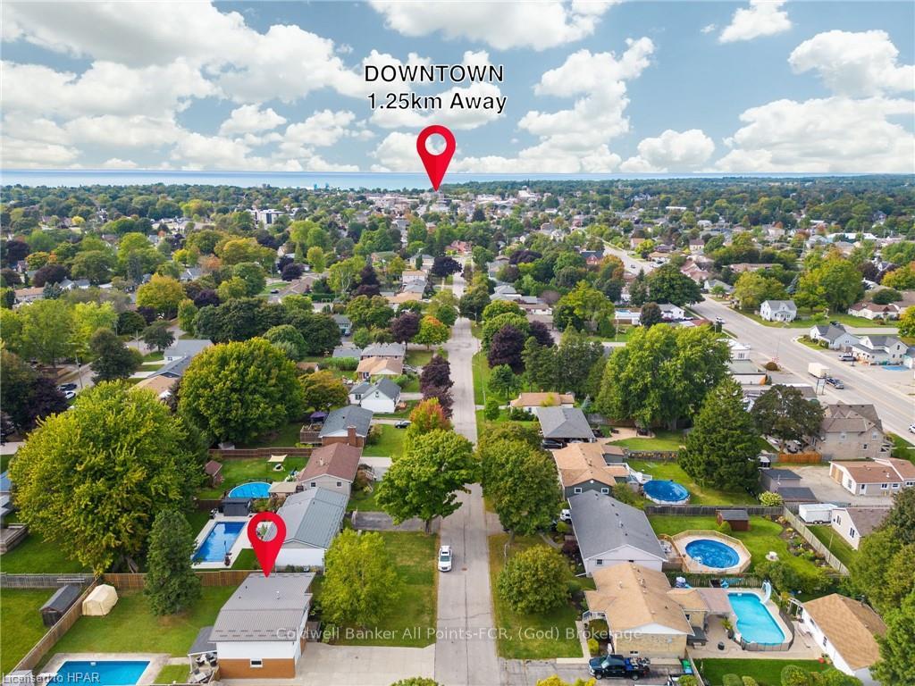 Photo 3 of 236 Mary Street, Goderich, Goderich (Town) — HOMEH