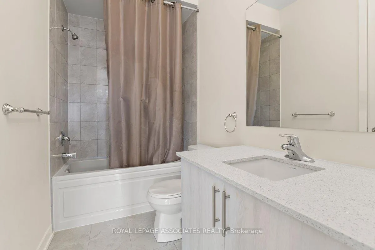 Photo 16 of 78 Stauffer Crescent, Markham, Cornell — HOMEH