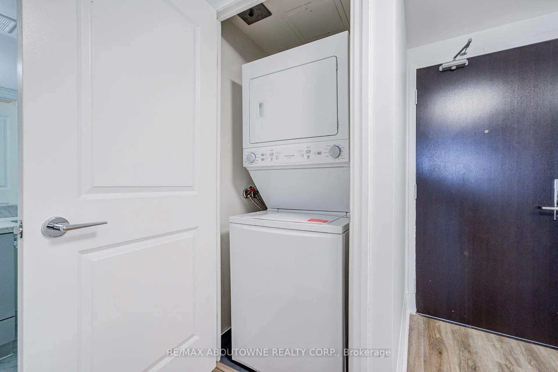 Photo 14 of Unit 609, 151 Upper Duke Crescent, Markham, Unionville — HOMEH