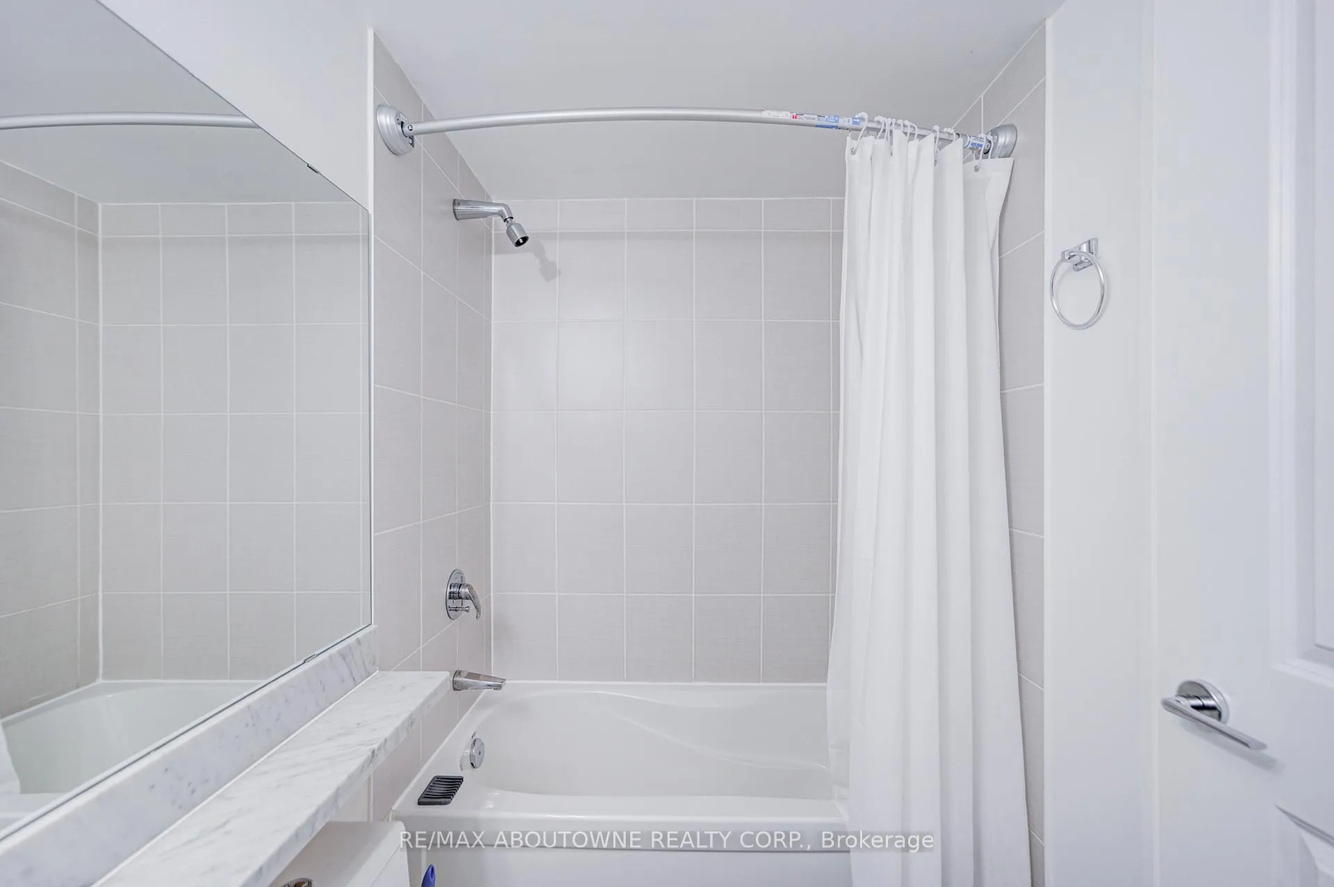 Photo 17 of Unit 609, 151 Upper Duke Crescent, Markham, Unionville — HOMEH